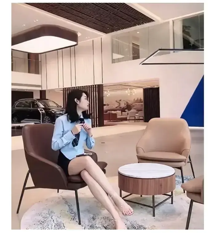 佳木斯新玛特迪桑特导购事件相关资源图片